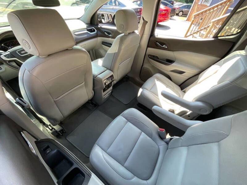 2017 GMC Acadia SLT-1