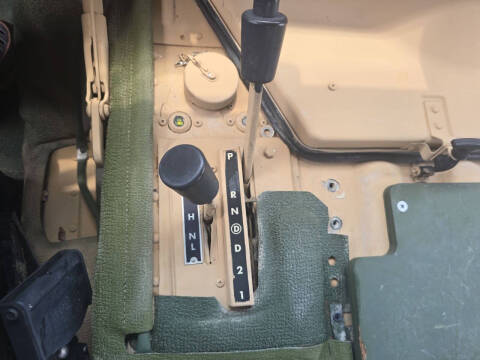 2014 AM General Hummer H1