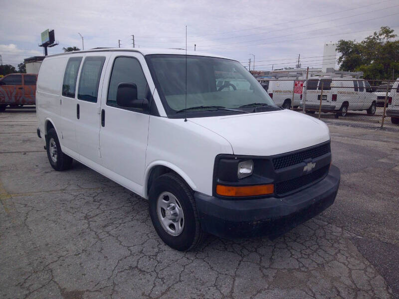 2007 Chevrolet Express Cargo Work's photo