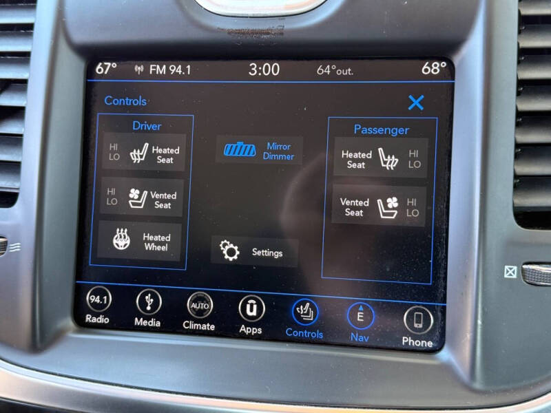 2019 Chrysler 300 Limited