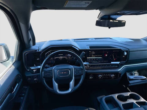 2023 GMC Sierra 1500 Elevation Standard