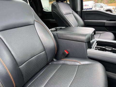 2025 Ford F-450 Super Duty Lariat