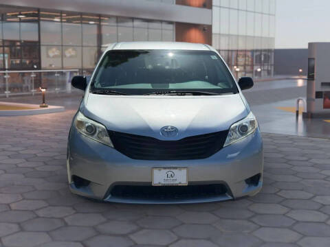 2014 Toyota Sienna L 7-Passenger