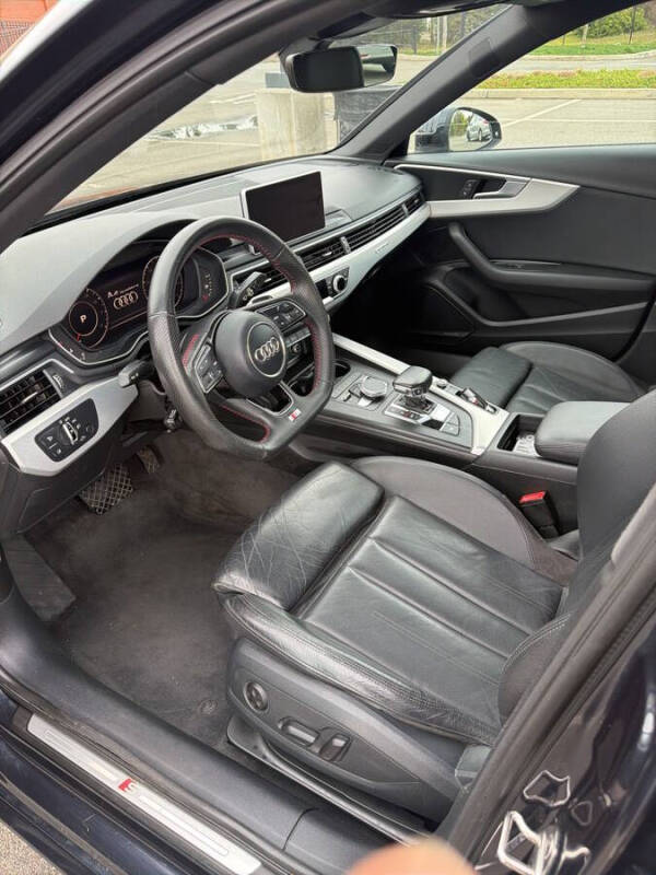 2017 Audi A4