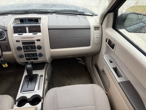 2011 Ford Escape XLT