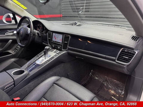 2012 Porsche Panamera