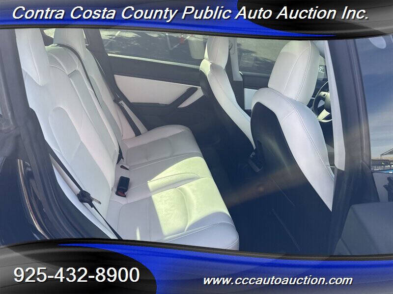 2020 Tesla Model 3 Long Range