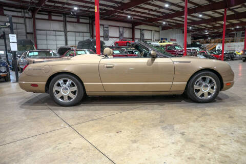 2005 Ford Thunderbird Deluxe