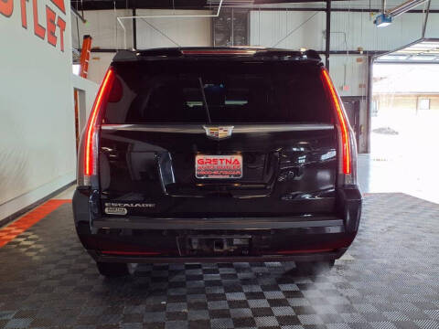 2016 Cadillac Escalade ESV Luxury Collection