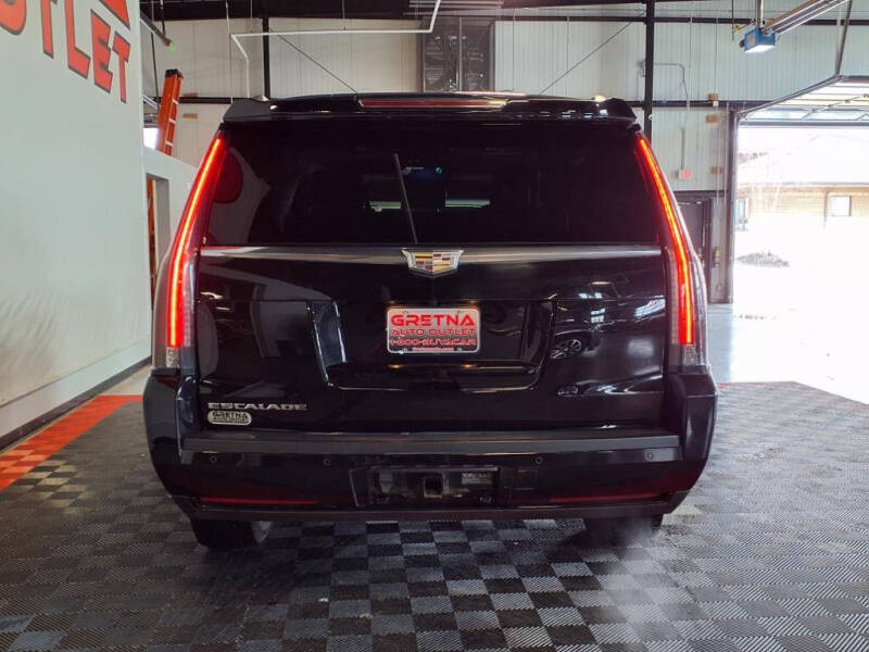 2016 Cadillac Escalade ESV Luxury Collection