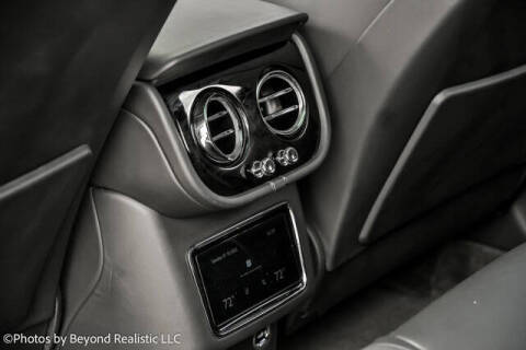 2024 Bentley Bentayga Hybrid