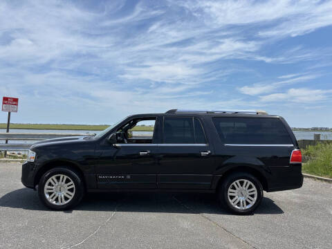 2014 Lincoln Navigator L