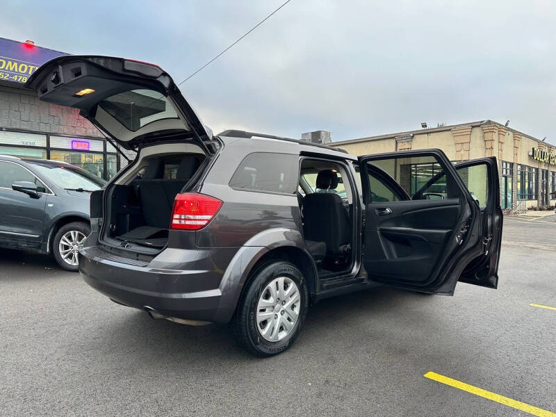 2020 Dodge Journey SE Value