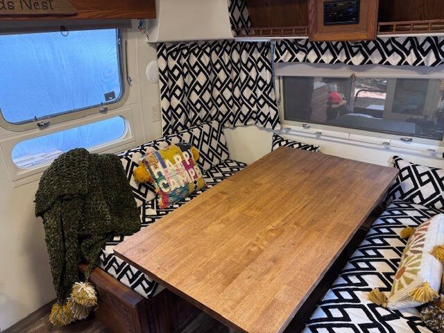 1987 Airstream Sovereign 29 Ft Bumper Pull