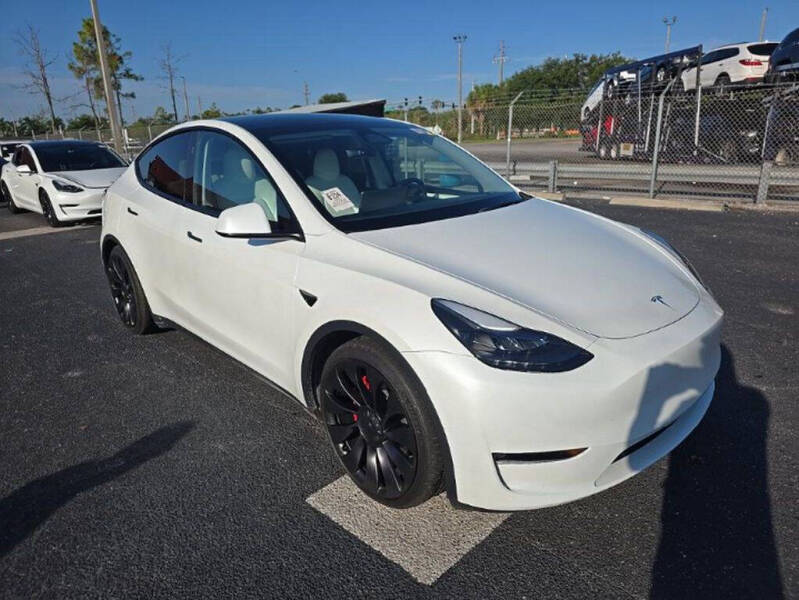 2023 Tesla Model Y Performance