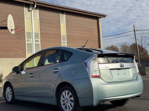 2013 Toyota Prius Plug-in Hybrid Advanced
