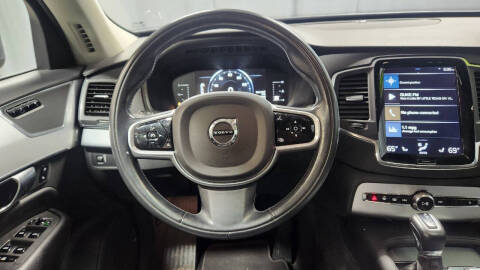2018 Volvo XC90 T5 Momentum 7-Passenger