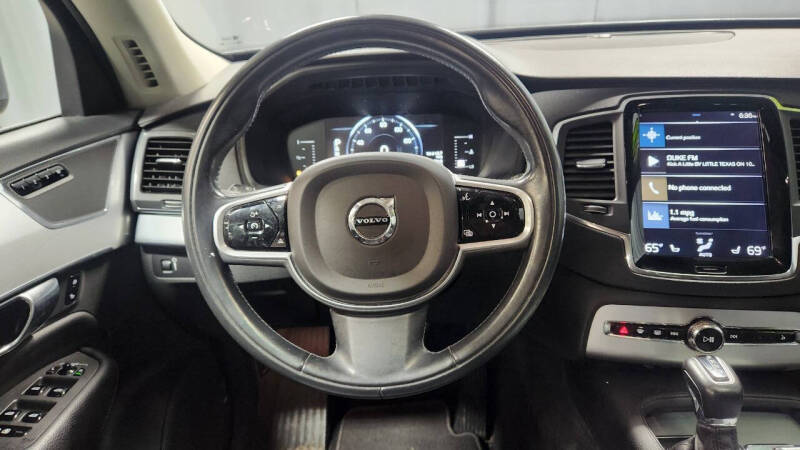 2018 Volvo XC90 T5 Momentum 7-Passenger