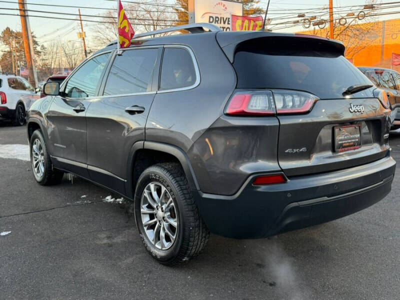 2019 Jeep Cherokee Latitude Plus