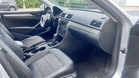 2015 Volkswagen Passat 1.8T Limited Edition