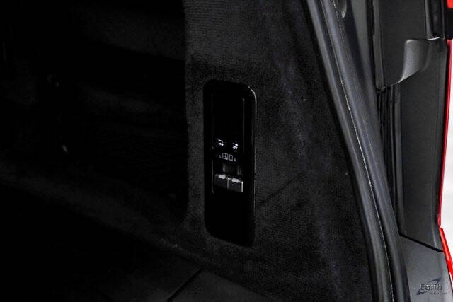 2024 Land Rover Range Rover Sport P360 SE