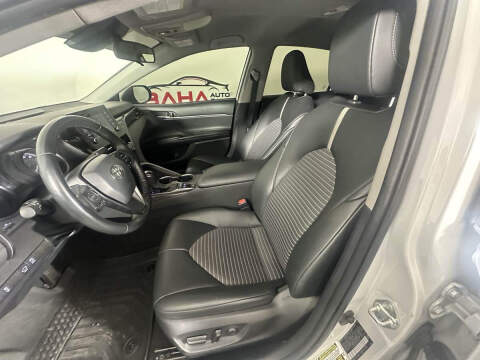 2022 Toyota Camry Hybrid