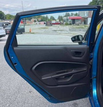 2017 Ford Fiesta SE