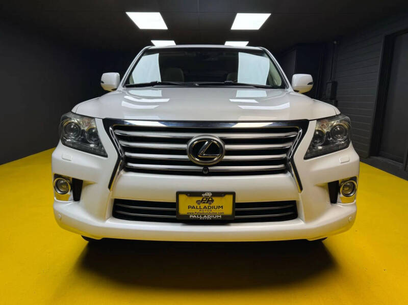 2013 Lexus LX 570