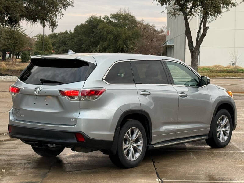 2016 Toyota Highlander LE Plus