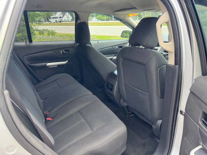 2012 Ford Edge SE