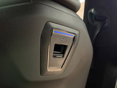 2025 BMW 5 Series 530i xDrive