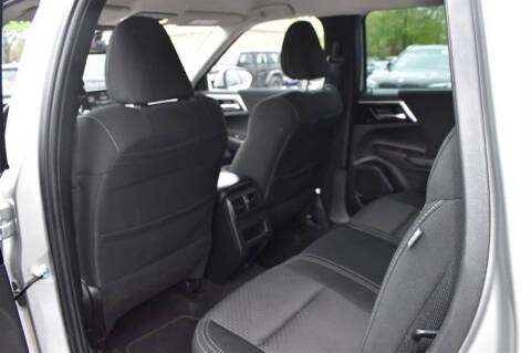 2022 Mitsubishi Outlander ES