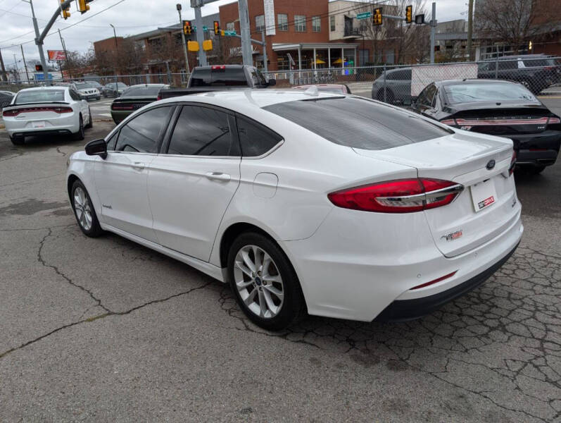 2019 Ford Fusion Hybrid SE