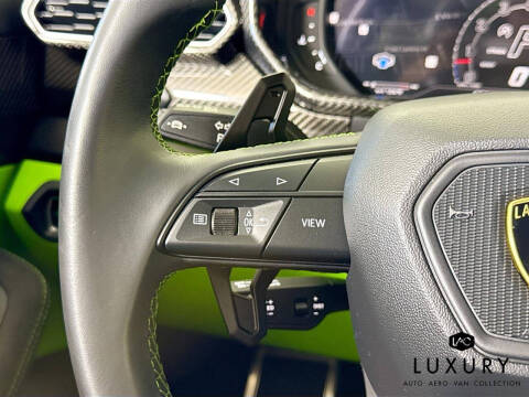 2024 Lamborghini Urus S