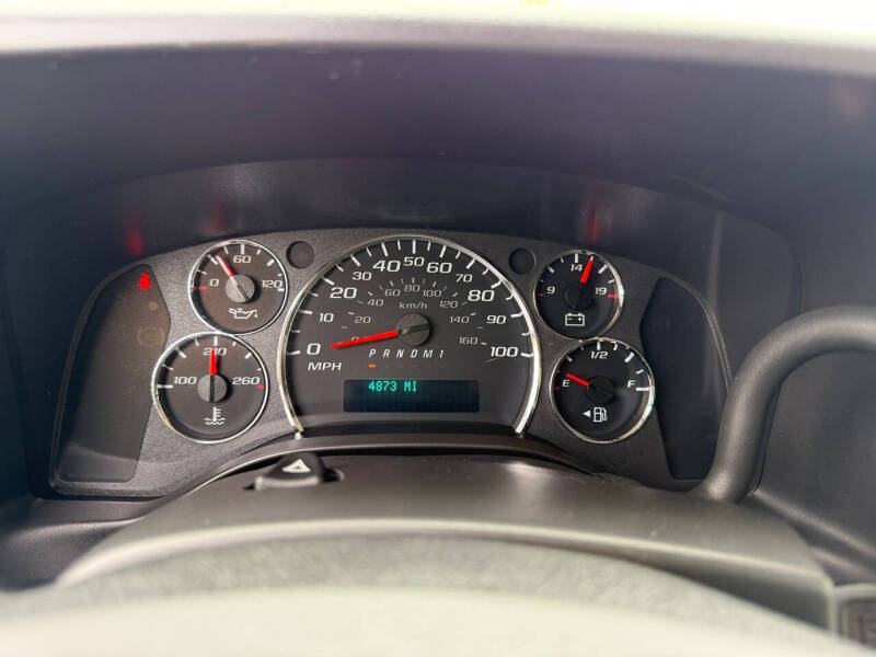 2022 Chevrolet Express 2500