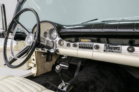 1957 Ford Thunderbird