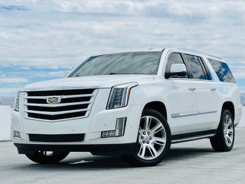2017 Cadillac Escalade ESV Luxury