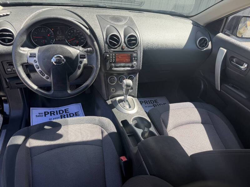 2011 Nissan Rogue S