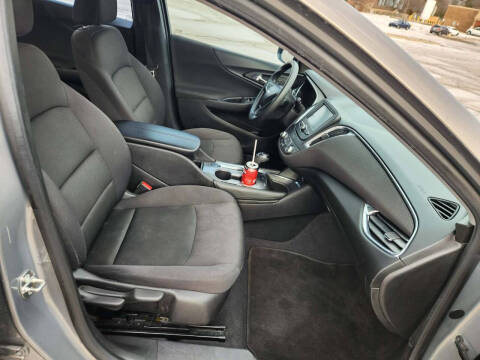 2017 Chevrolet Malibu LT