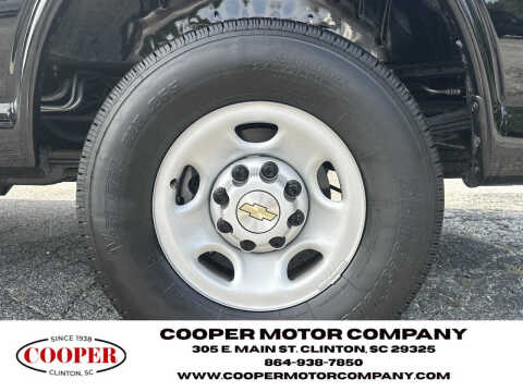 2025 Chevrolet Express LS 3500