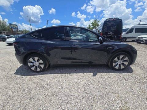 2024 Tesla Model Y Long Range