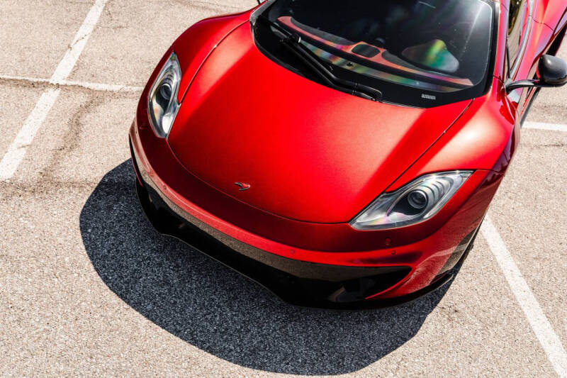 2012 McLaren MP4-12C
