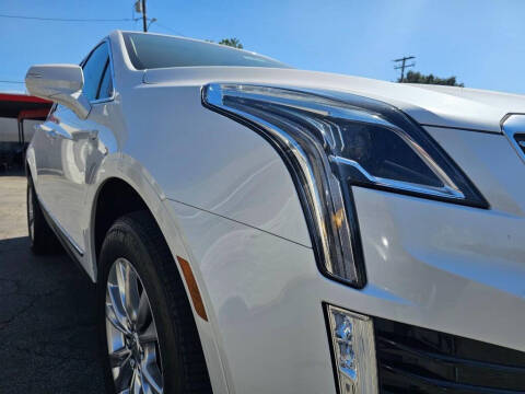 2020 Cadillac XT5 Premium Luxury