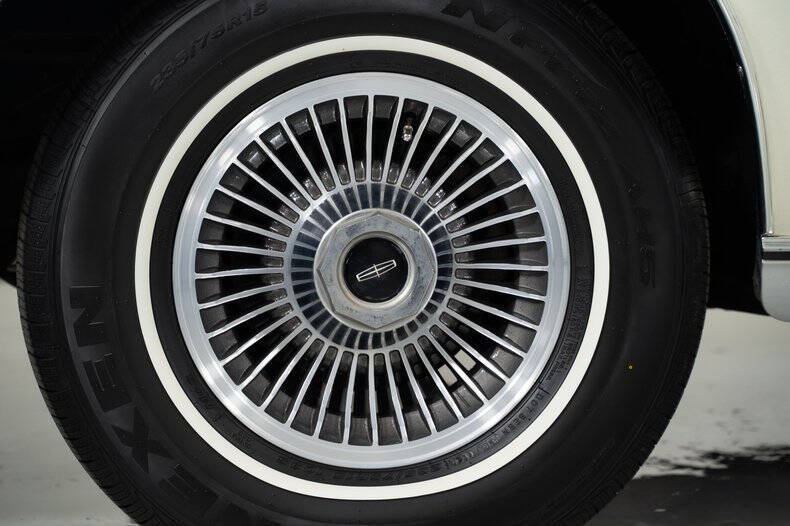 1973 Lincoln Continental