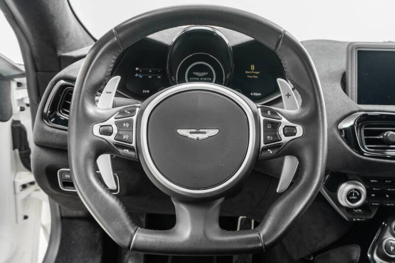 2020 Aston Martin Vantage