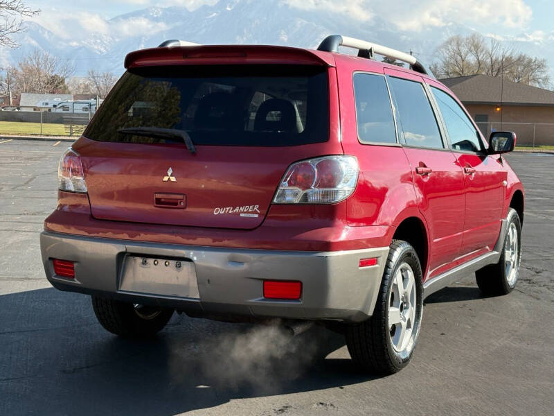 2004 Mitsubishi Outlander XLS