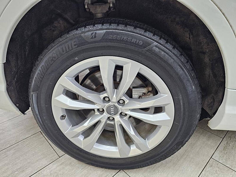 2017 Audi Q7 2.0T quattro Premium Plus