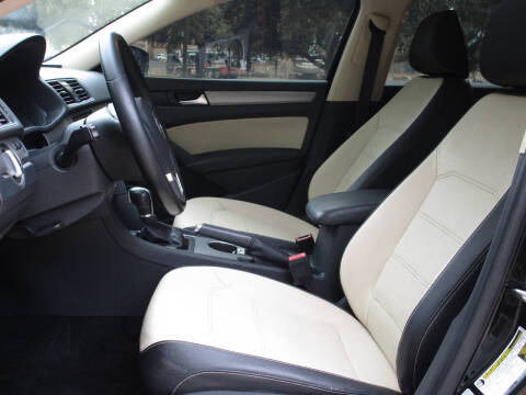 2015 Volkswagen Passat 2.0L TDI SE