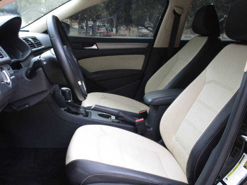 2015 Volkswagen Passat 2.0L TDI SE