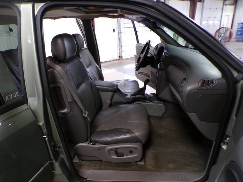 2003 Chevrolet TrailBlazer LTZ